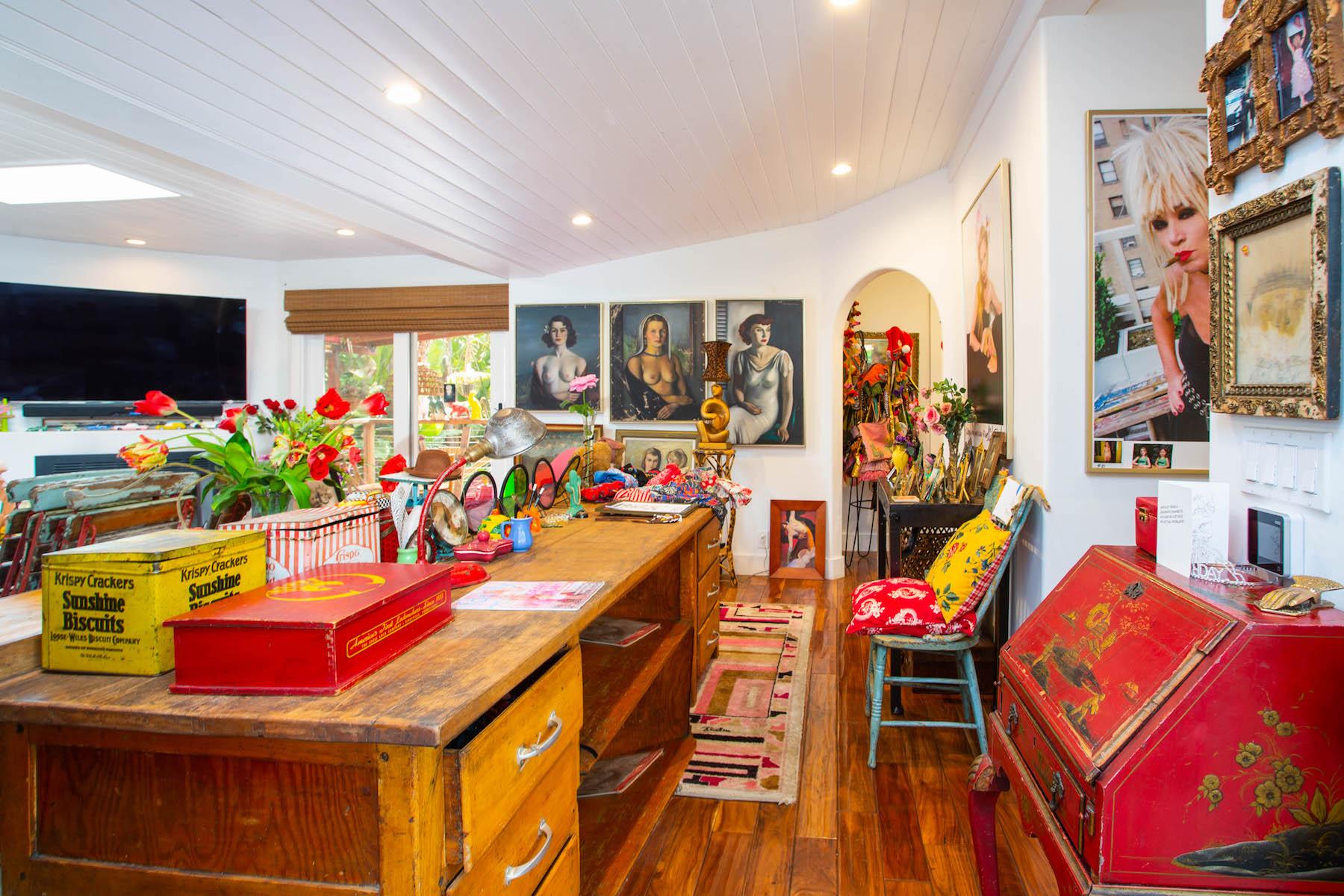 Inside Designer Betsey Johnson’s Wild Whimsical Home