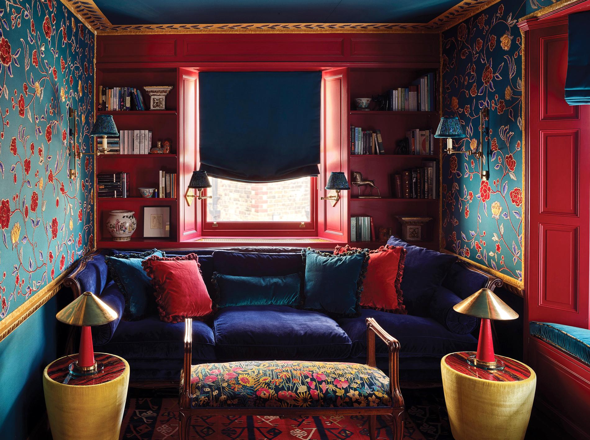 Inside De Gournay Scion Hannah Cecil Gurney’s Ethereal London Lair