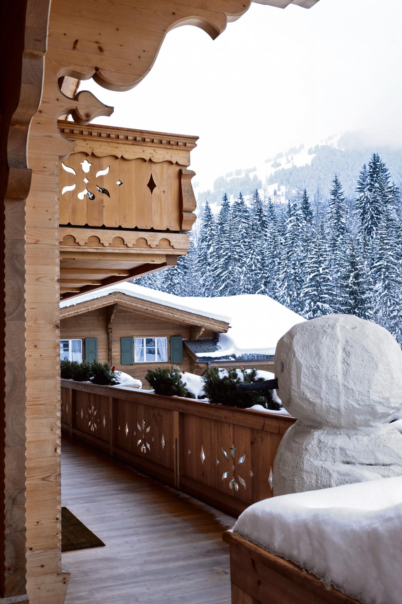 This Cosy Swiss Chalet in Gstaad is a Winter Wonderland