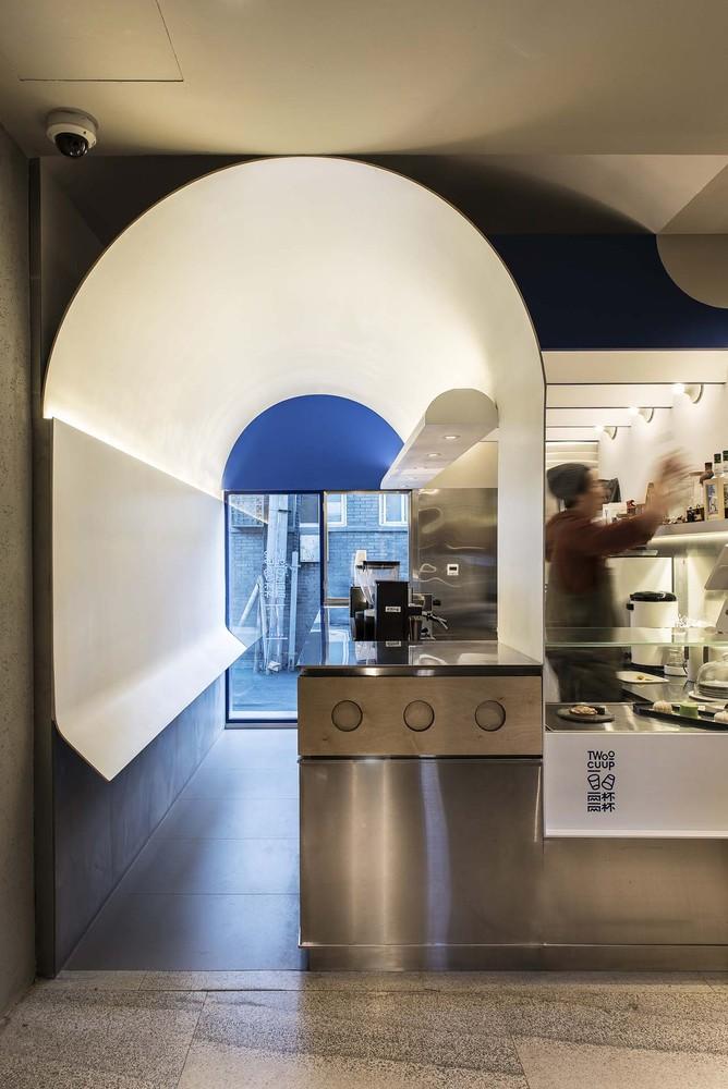 北京全新藍白色咖啡店 百呎空間內品味生活