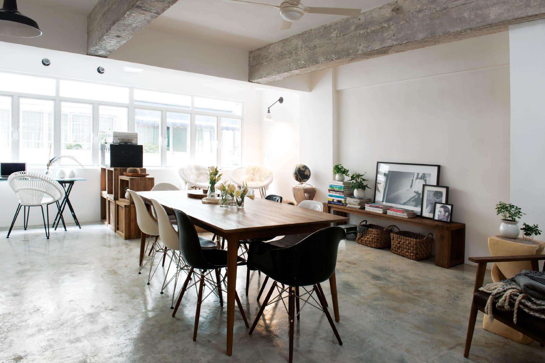 This 750sqft Studio Apartment in Sheung Wan is an Airy, Lofty Home