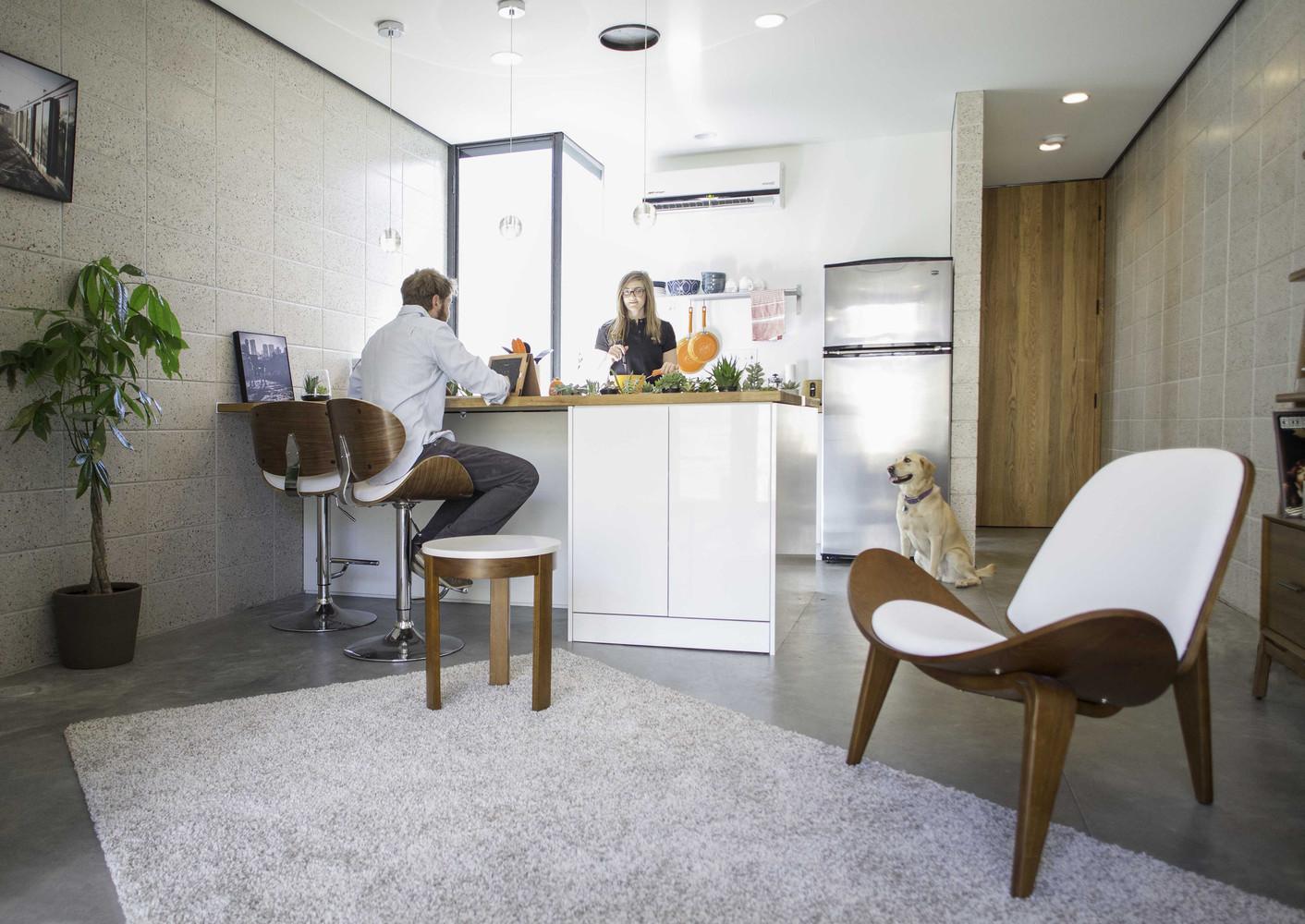 450呎現代簡潔蝸居：恬靜舒適的開放式住宅設計！