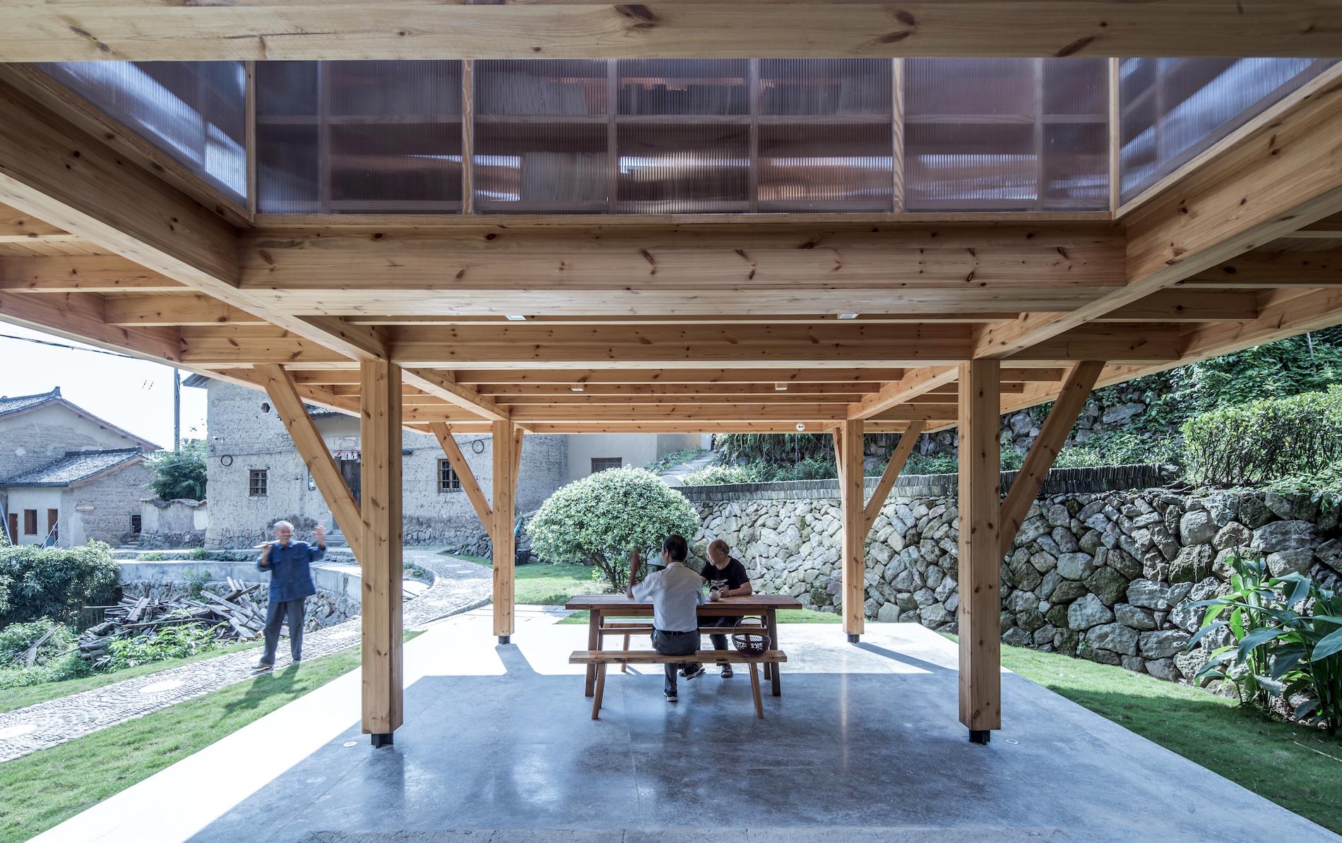 A Wood-Framed Oasis Nestled in an Ancient Mountain Forest in Wuyi