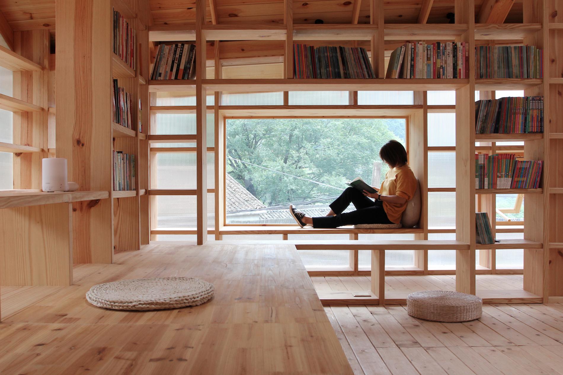 A Wood-Framed Oasis Nestled in an Ancient Mountain Forest in Wuyi