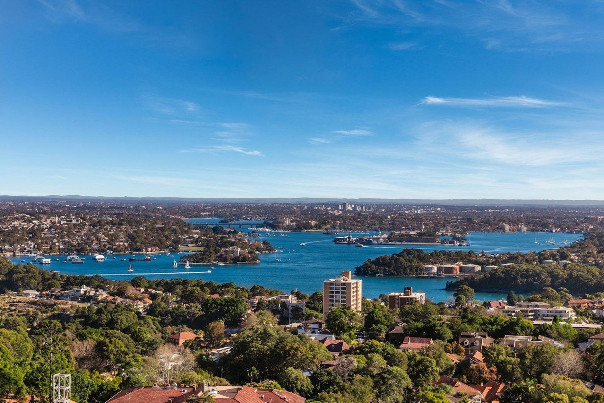 This Stylish Sydney Penthouse is Designed to Let Nature In