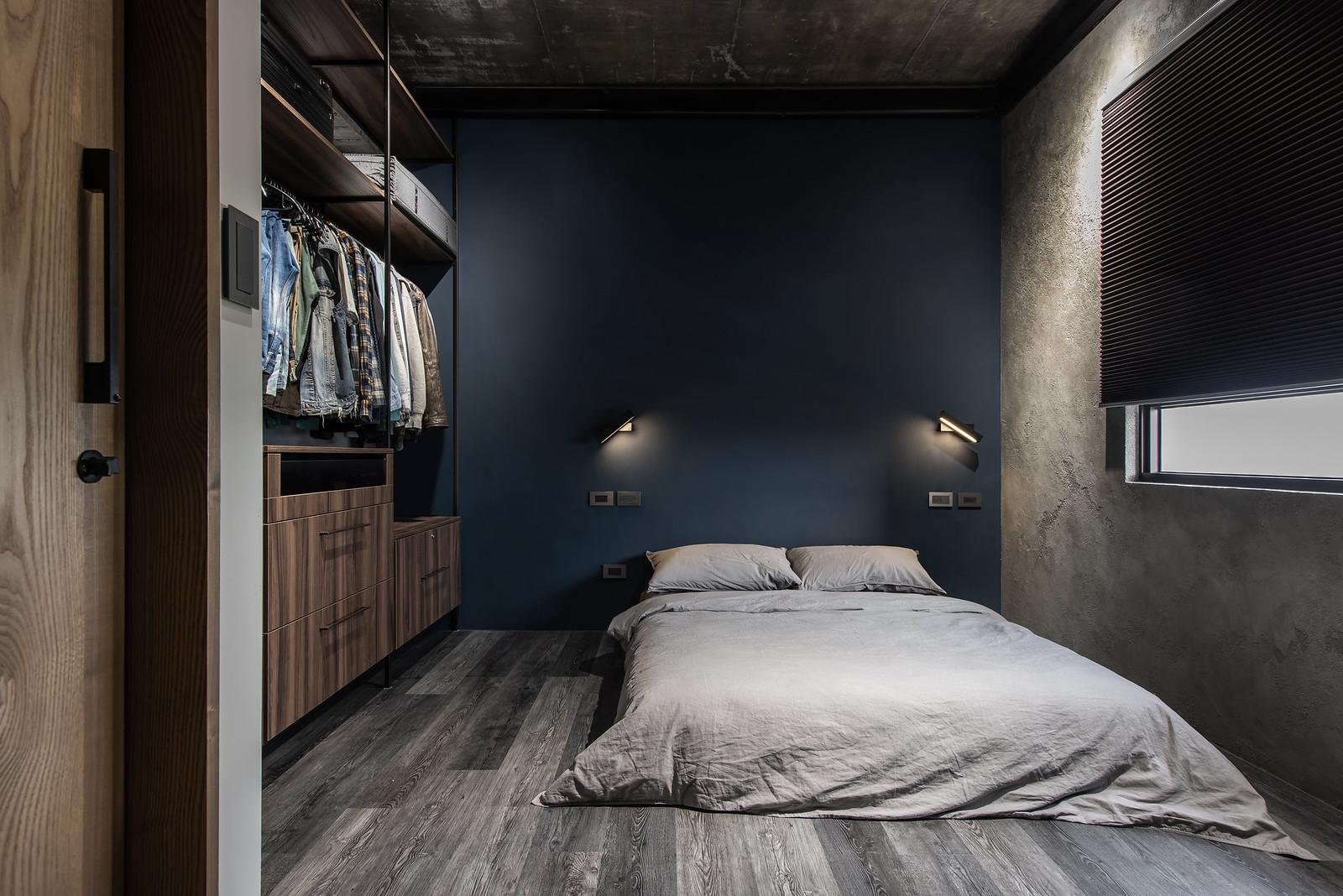 This Masculine Taipei Flat is Highlighted by Dark and Raw Accents 