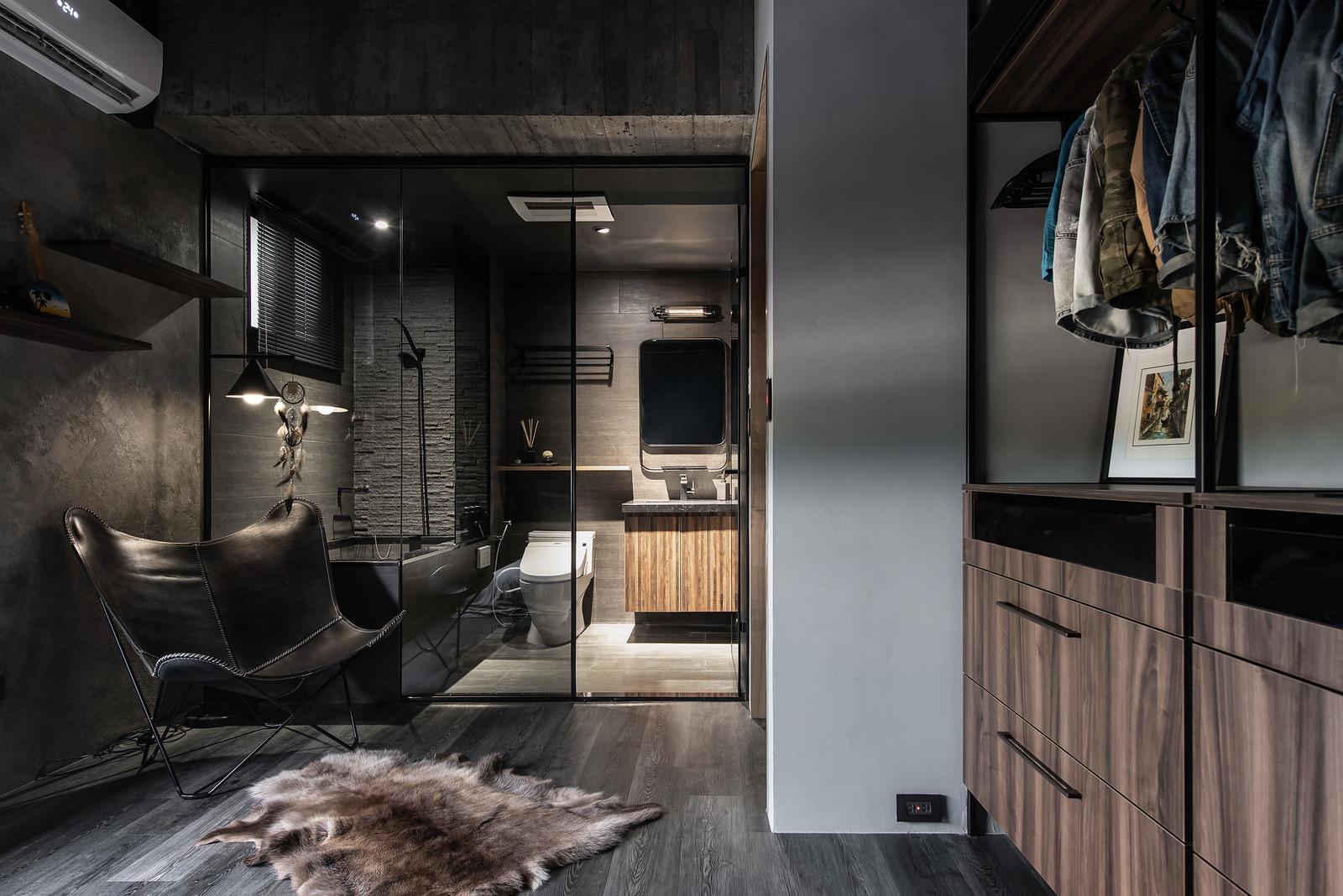 This Masculine Taipei Flat is Highlighted by Dark and Raw Accents 