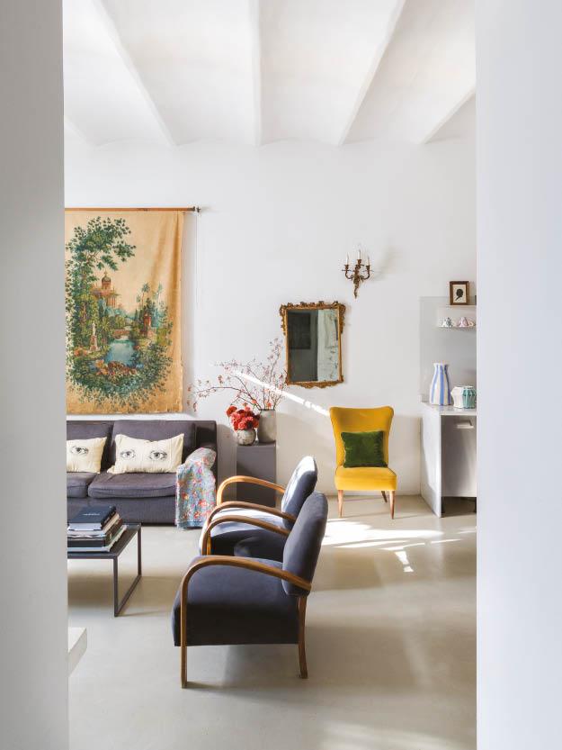 Inside Fashion Designer and Floral Artist Dylan Tripp’s Picturesque Home in Rome 