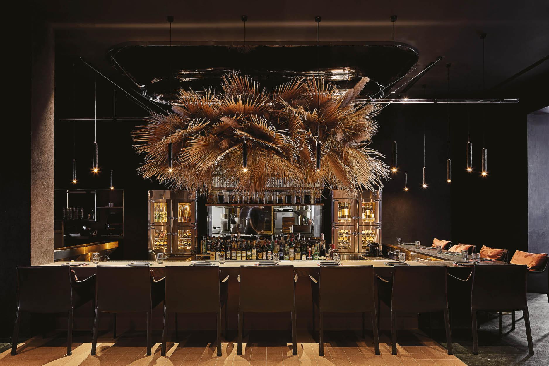 Step Inside a Transformative Restaurant and Cocktail Bar in Shanghai