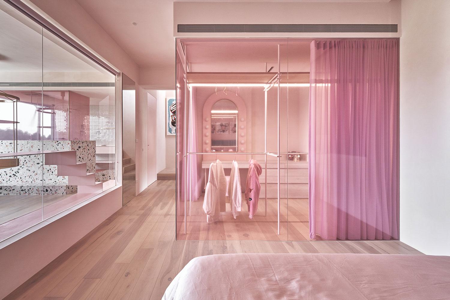 A Pink-Hued Holiday Villa in Taiwan Dedicated to Cats