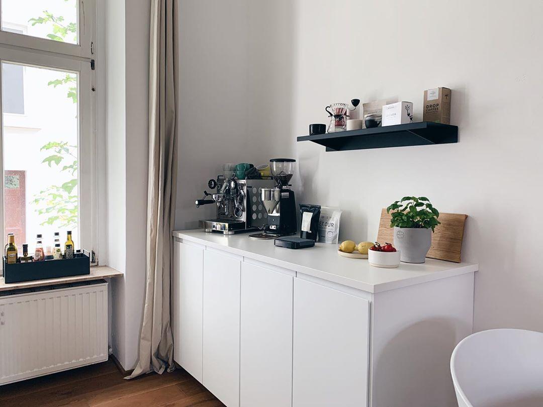 Declutter Your Space With These Styling Tips For A Peaceful Minimalist Home