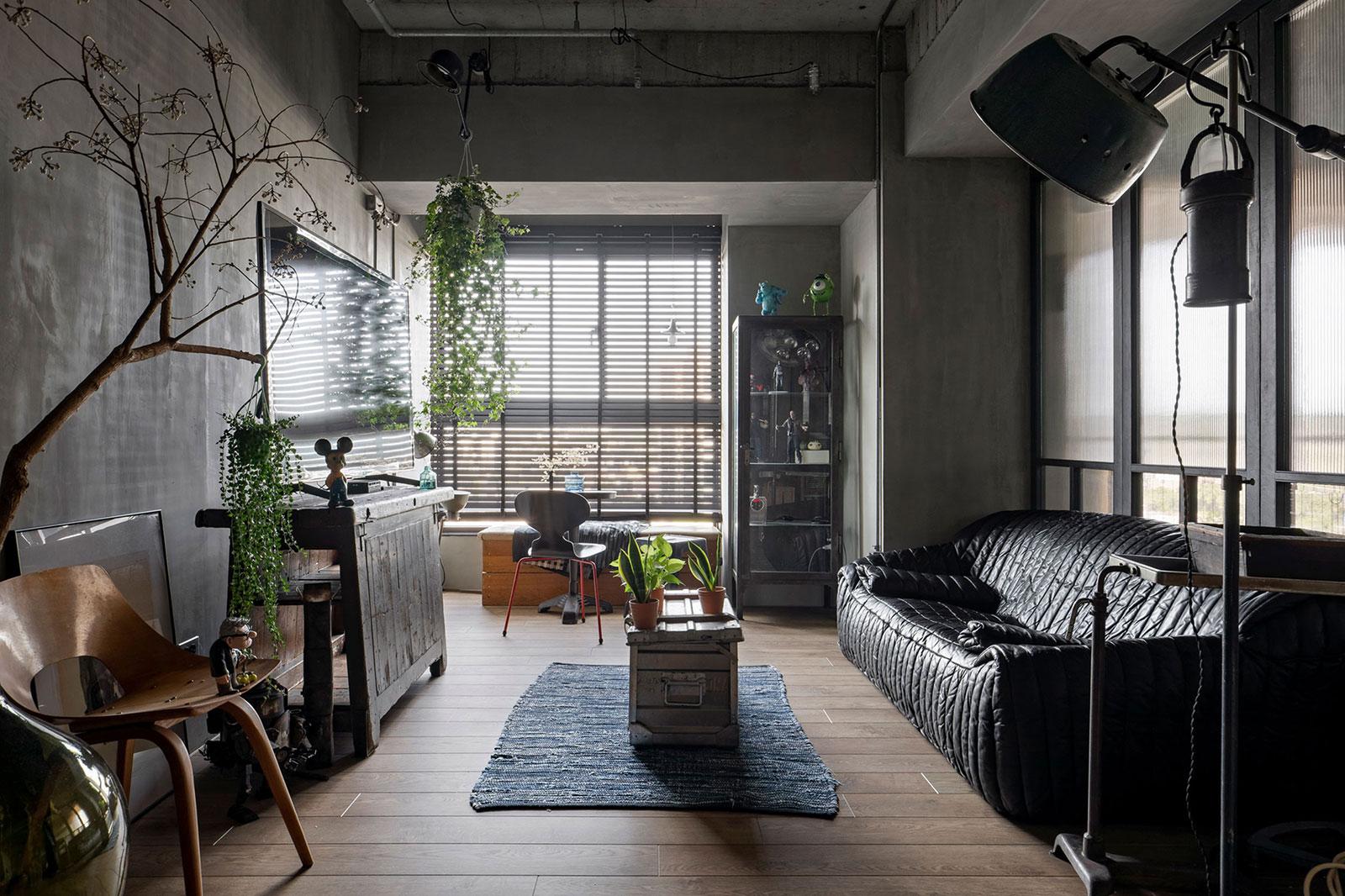 A Moody Loft Apartment in Taiwan Filled With Stories of the Past