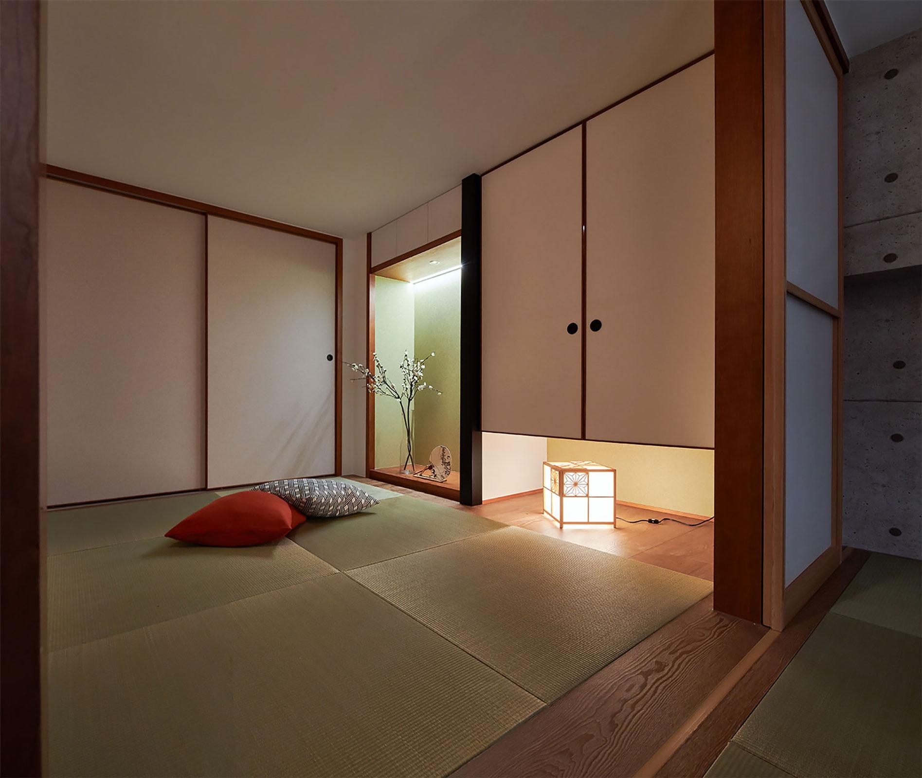 Relive the Wonderful Days of Travel in this 356sqft Japanese-style Loft ...