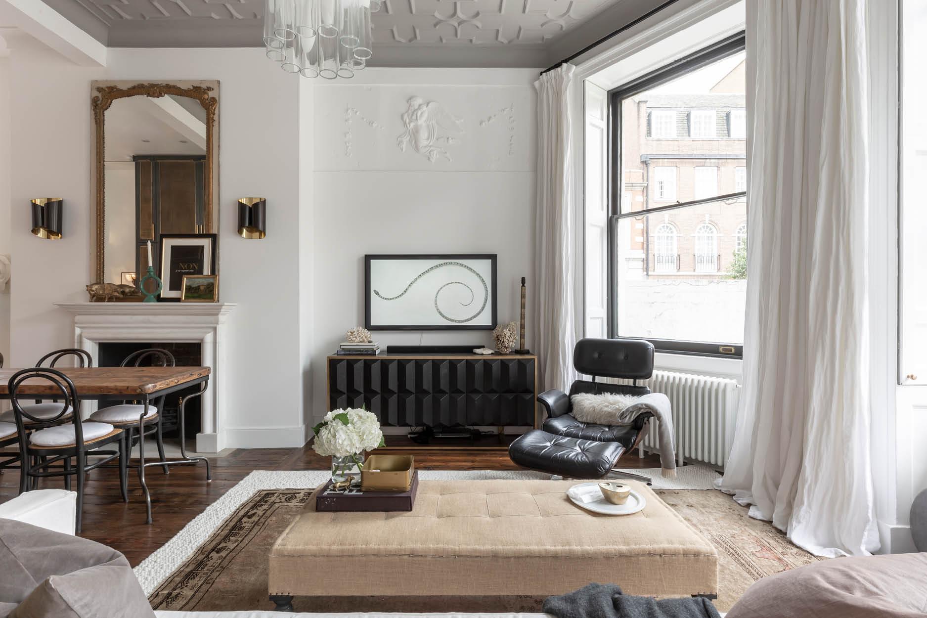 This 1,200sqft Historic Flat in London is Upgraded with Impeccable Flair