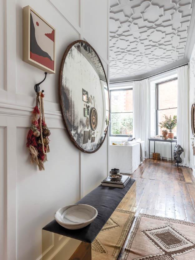 This 1,200sqft Historic Flat in London is Upgraded with Impeccable Flair