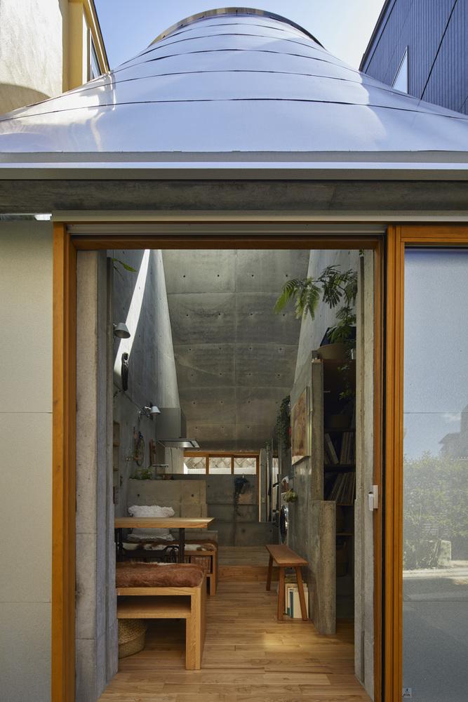 A 194sqft Tiny House in Tokyo with Open Skylights