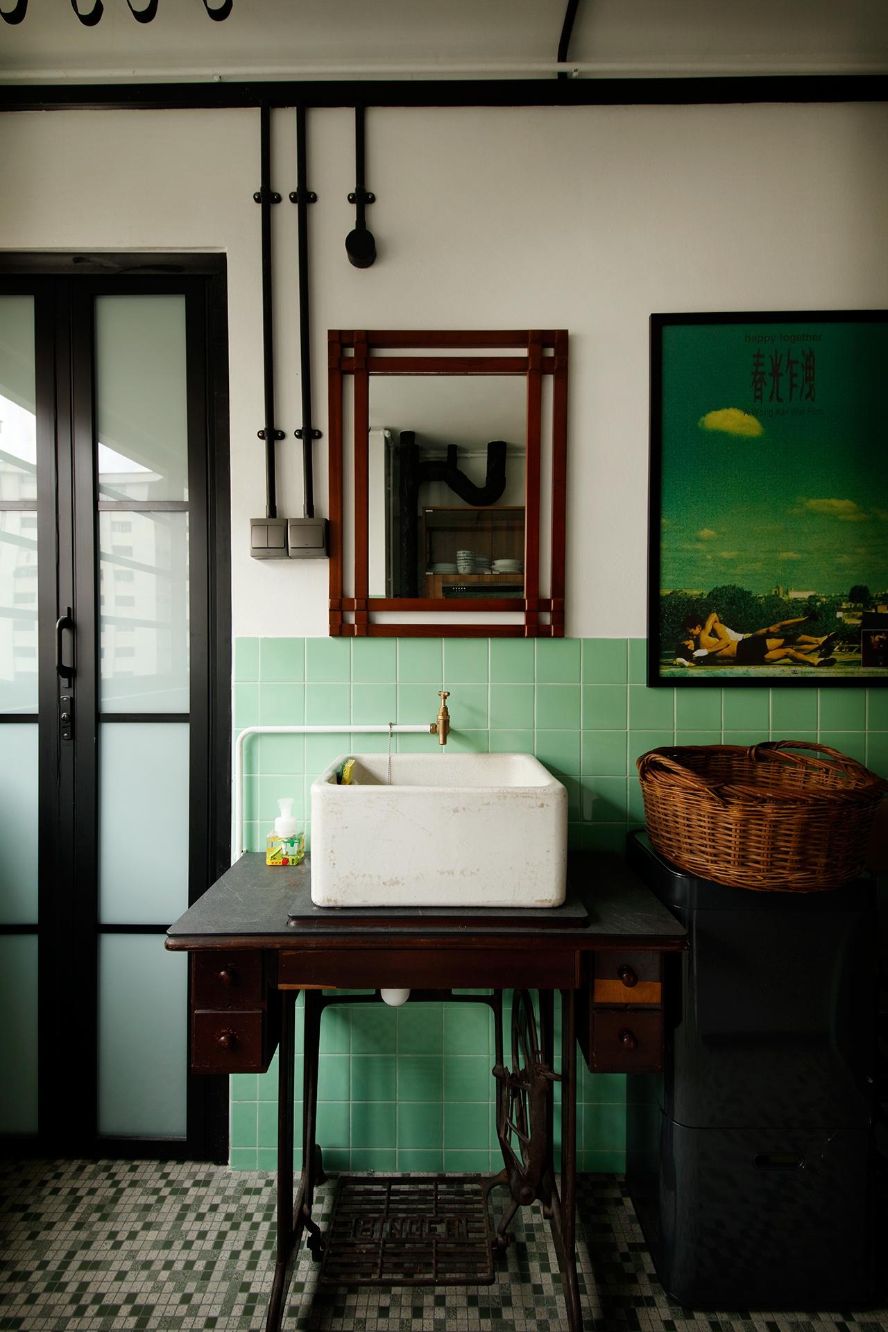 A Trip Down Memory Lane Inside a Vintage Flat in Singapore