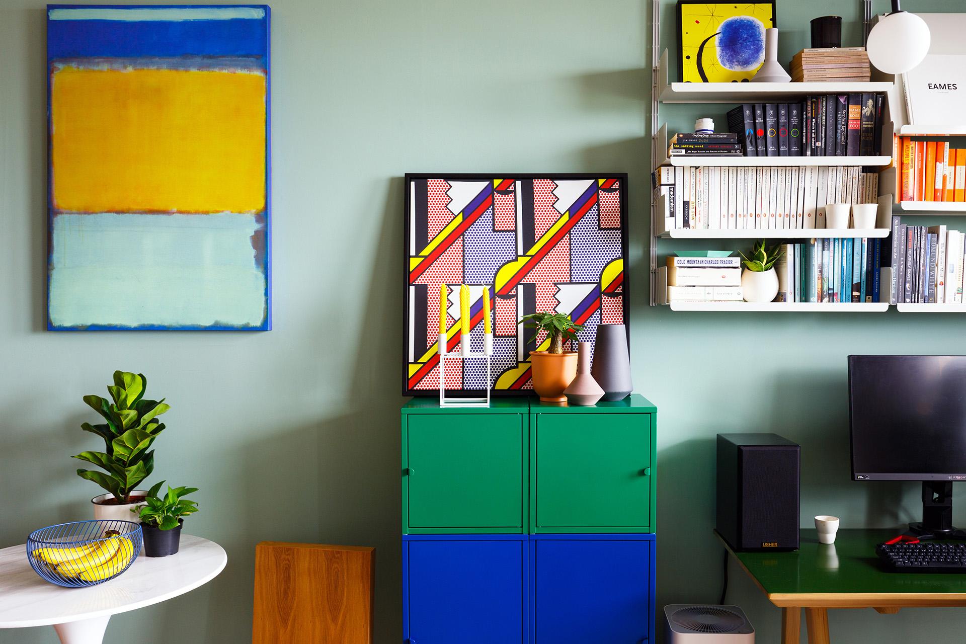 An Explosion of Colour in this Small Singapore Condo