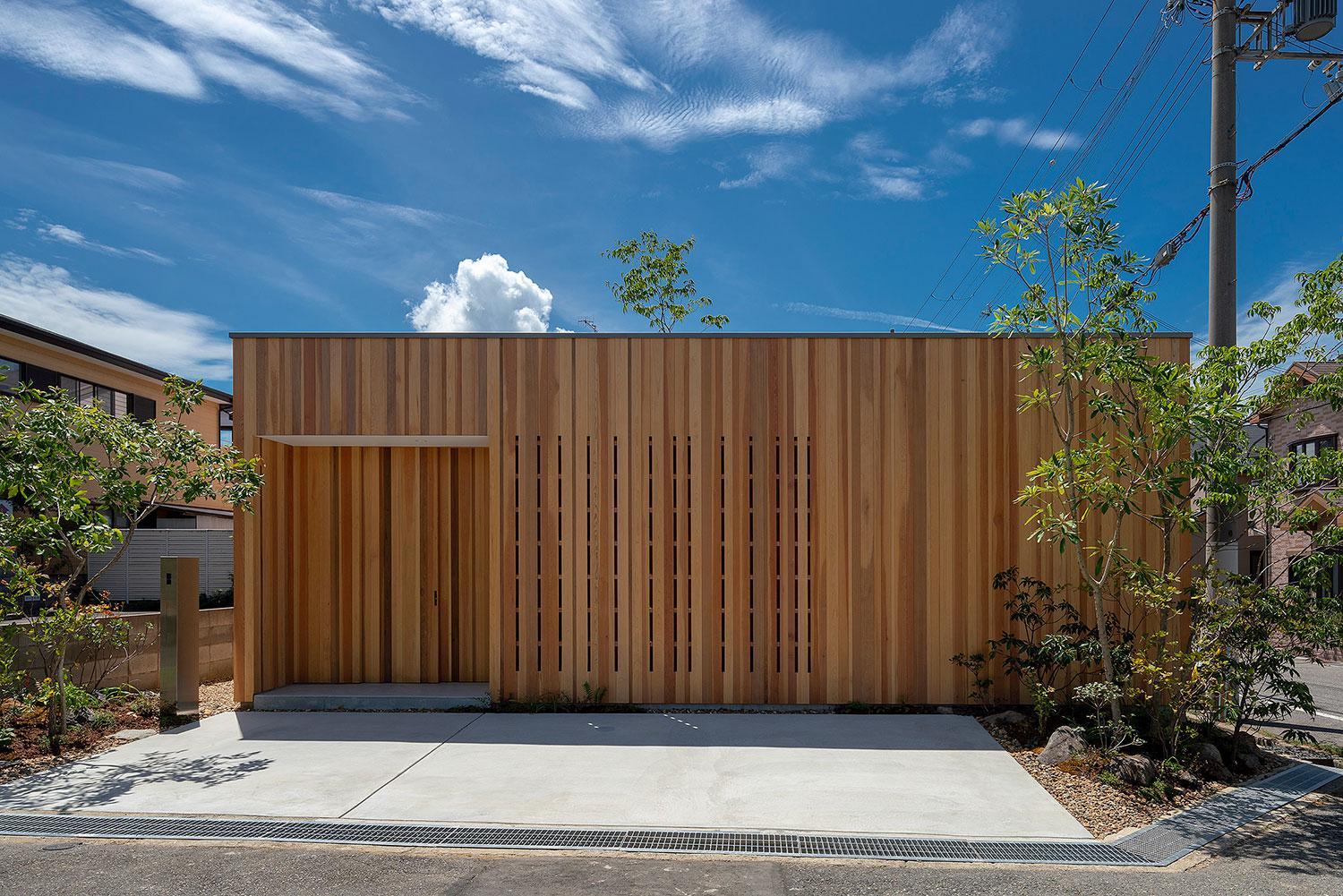 Experience the Beauty of All Four Seasons in this Wooden Bungalow in Japan