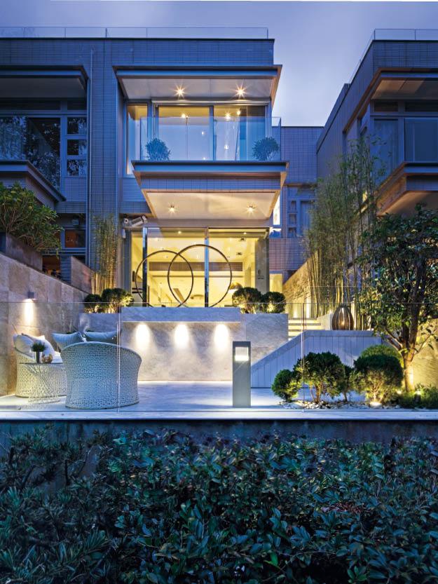 西貢一處溫馨家居，以典雅設計盛載數代人的精彩生活