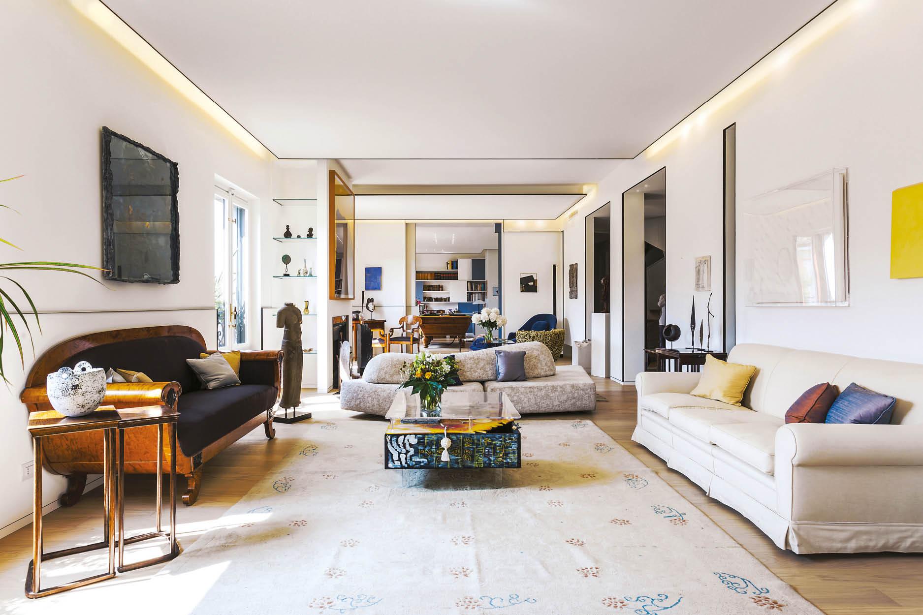 Eclectic Treasures Meet Sleek Contours at this Alluring Abode in Milan