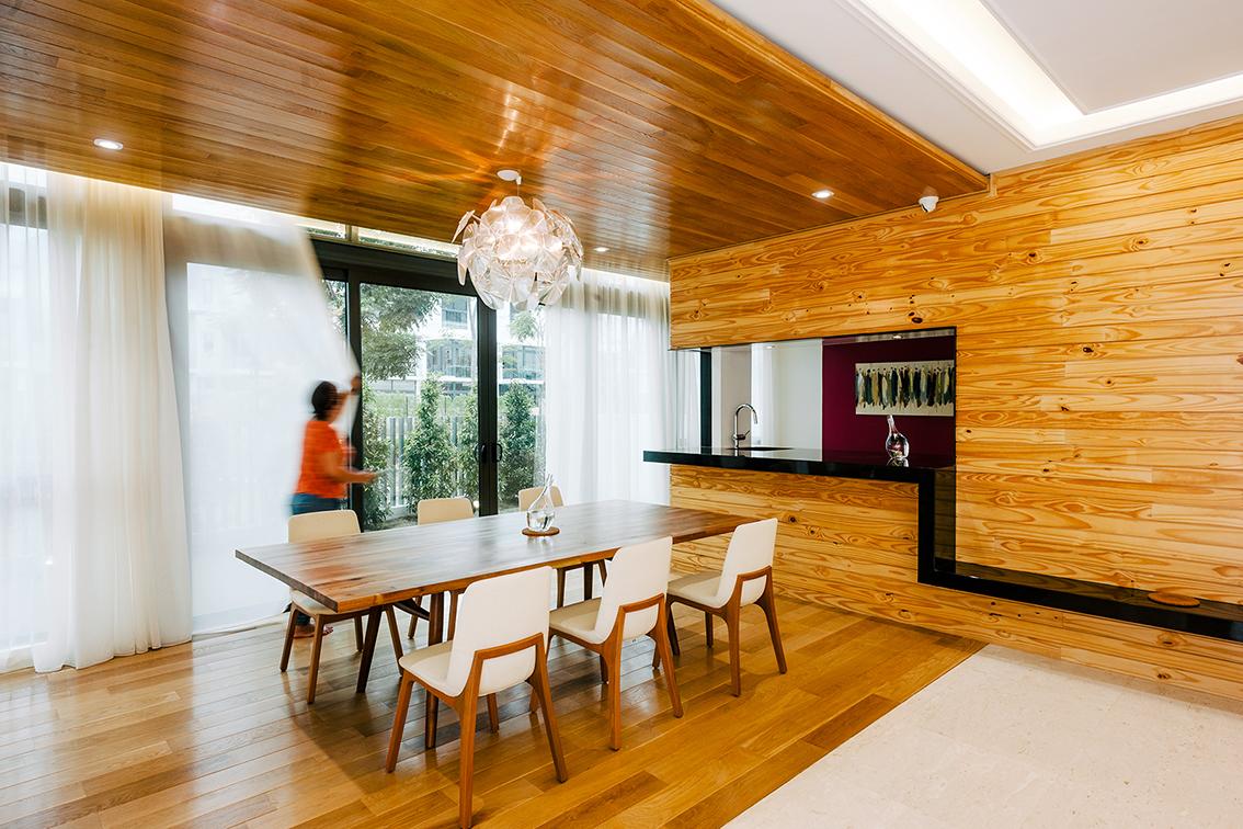 Inside the Grove: This Lakeside House in Sungai Besi Showcases The Beauty of Wood