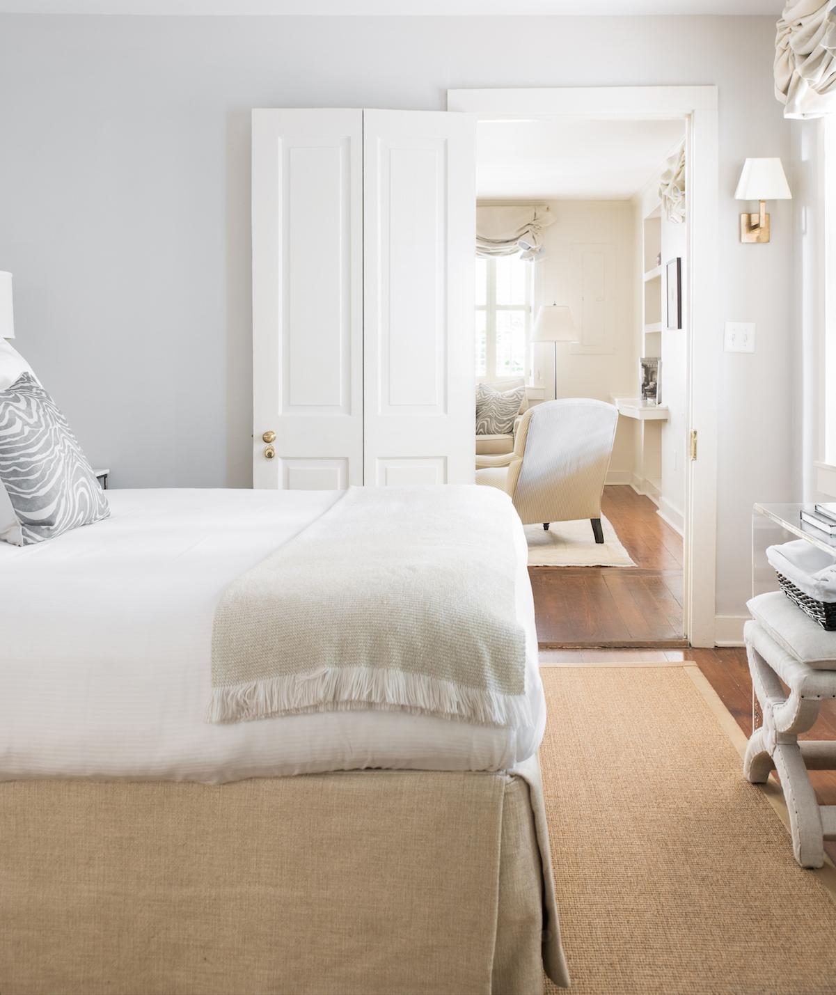 5 Ways To Turn Your Bedroom Into A Luxury Hotel Suite 