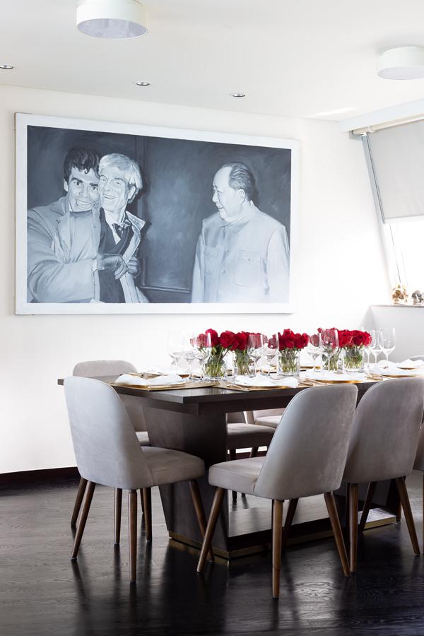 In Repulse Bay, an Apartment As Edgy As It is Elegant
