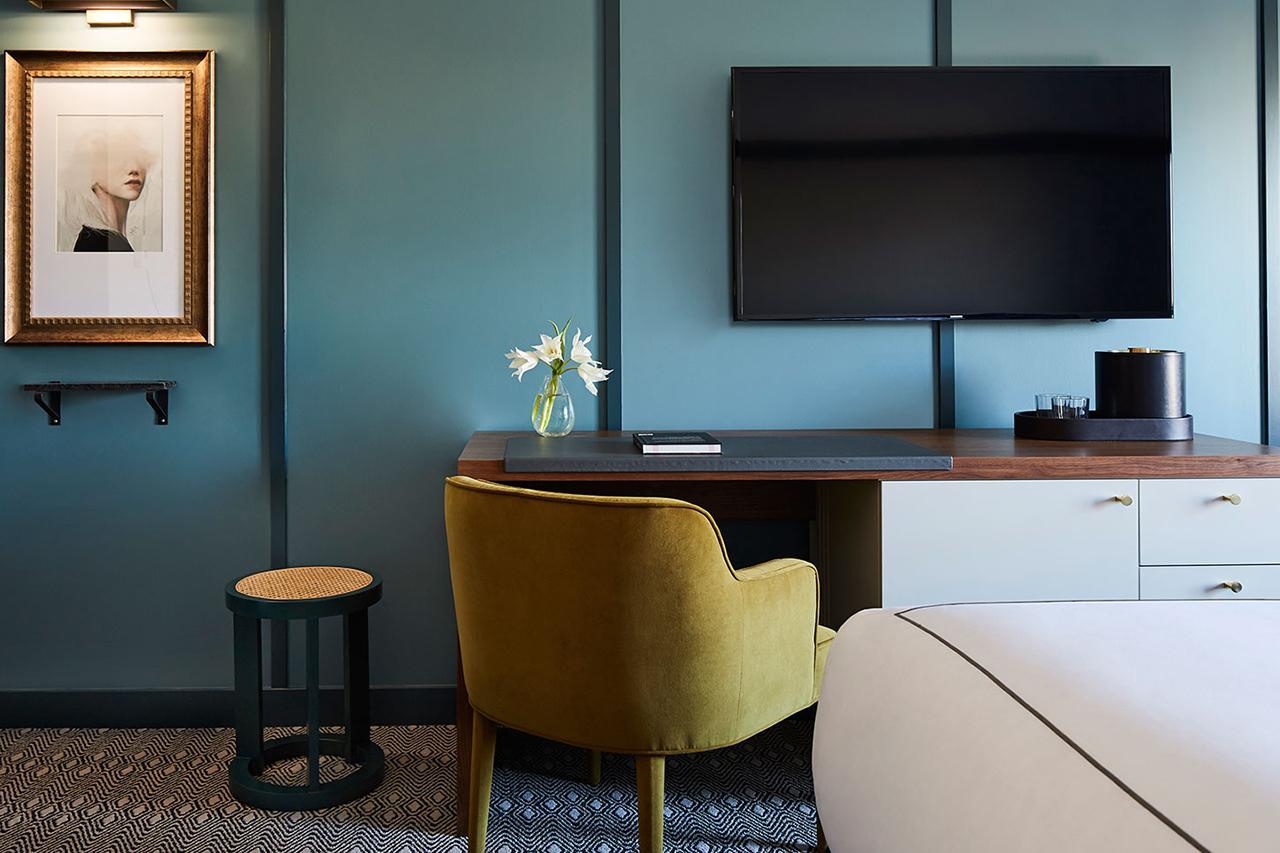 Home Away From Home: Inside the Kimpton Saint George in Toronto