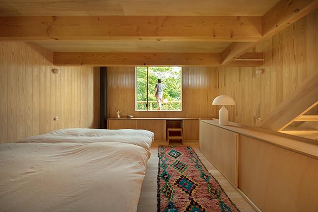 一棟日本森林的木屋，創造與家人情感聯繫又獨立的住所