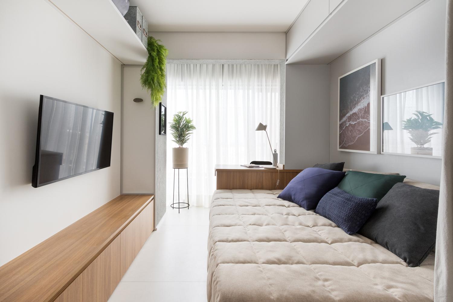 5+ Ways to Maximise Space when Your Home is Below 300sqft