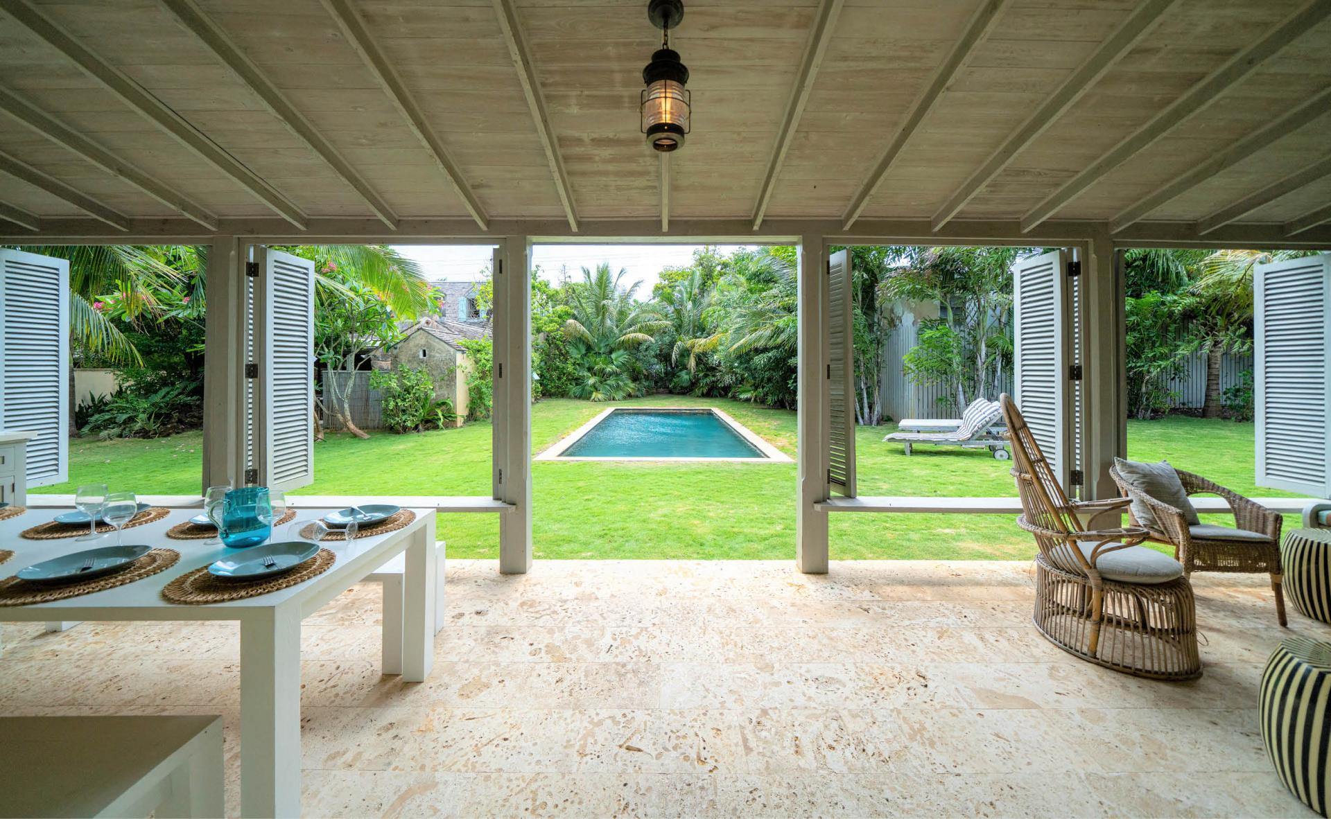 Inside an Enchanting 200-Year-Old Bahamian Cottage