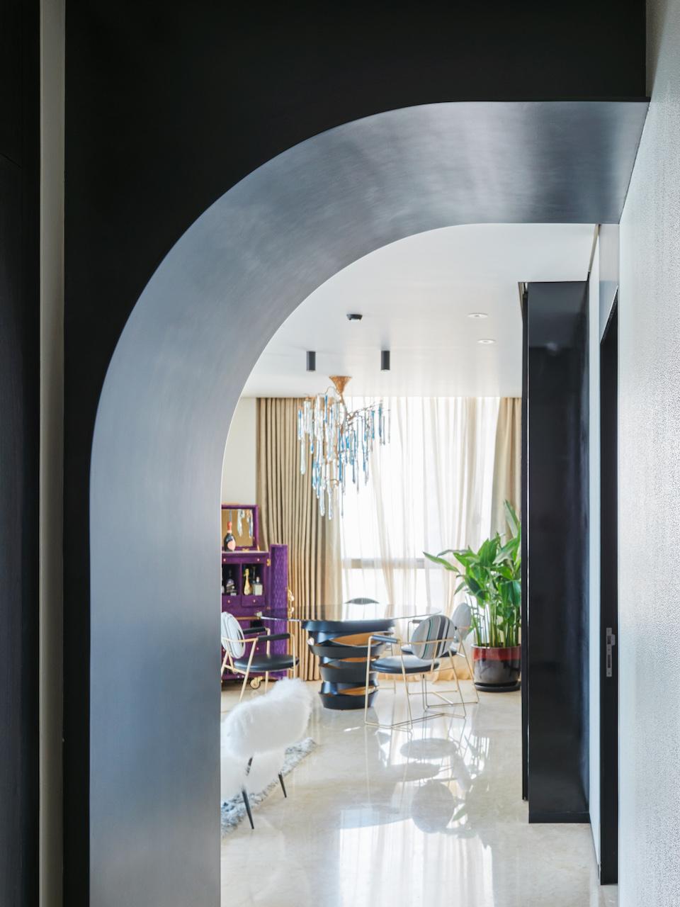 This Contemporary Mumbai Residence Lives a Single Lady