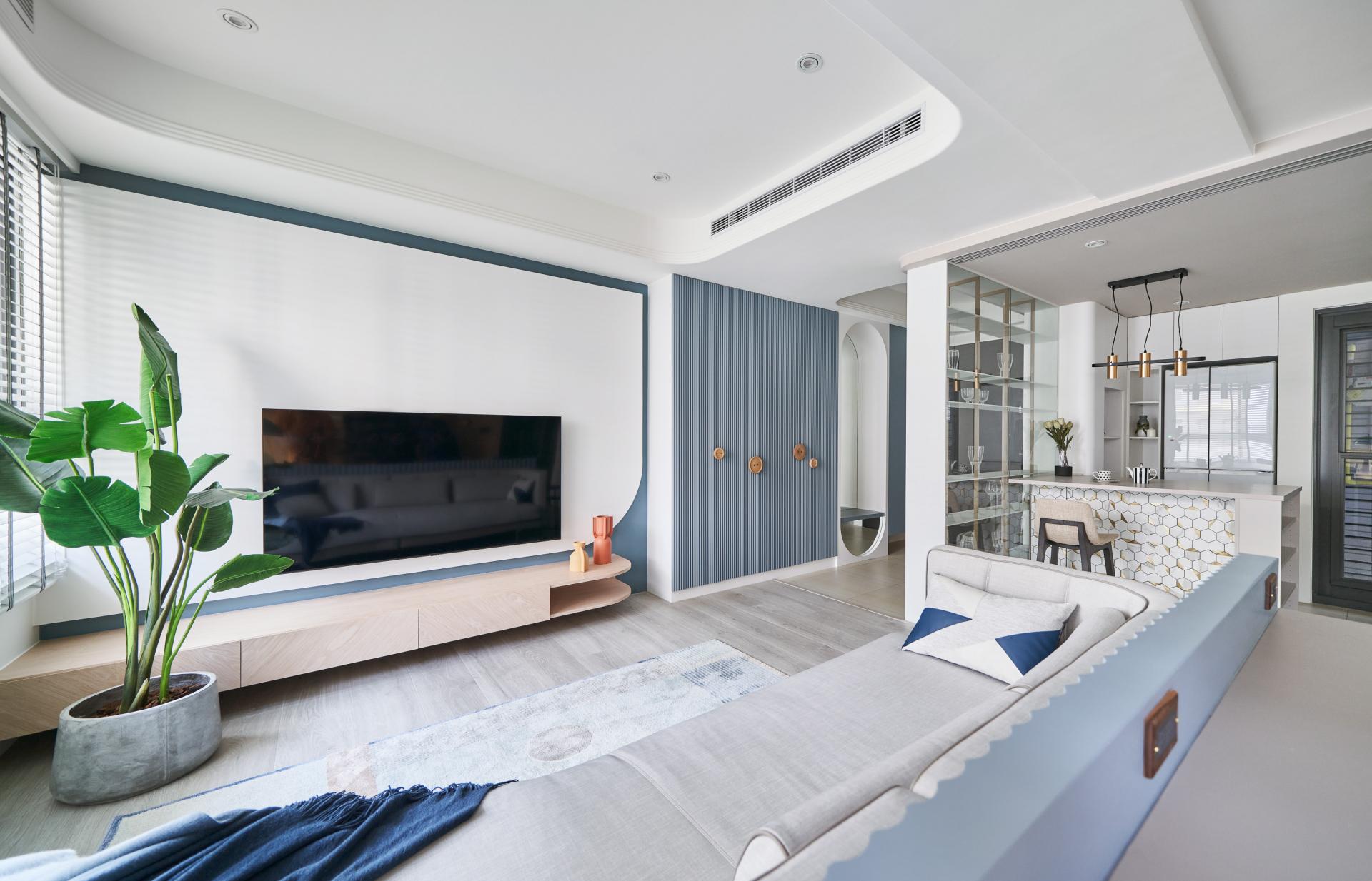 Immerse In A Resort-Style Living At This Hsinchu’s Residence 