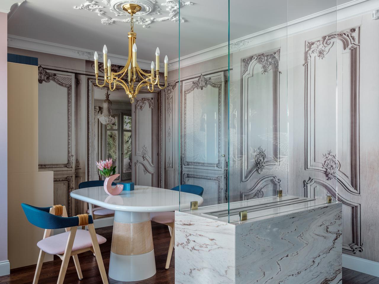 A Multifarious Home in Russia Brimming with Personality