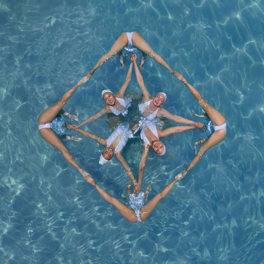 Feast Your Eyes on these Mesmerizing Synchronised Swimming Shots by Brad Walls