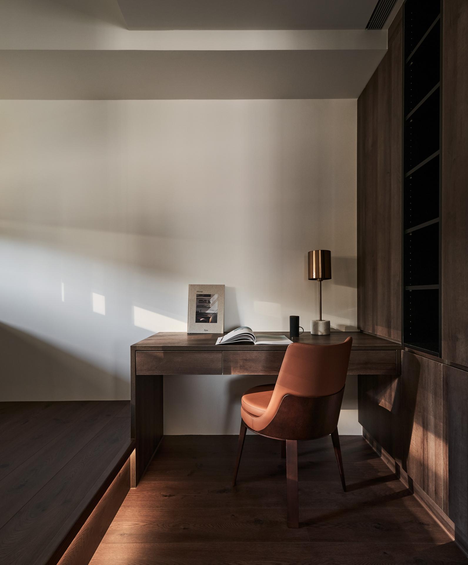 寧靜安定的溫潤空間，建構一處充滿儀式感的台北寓所