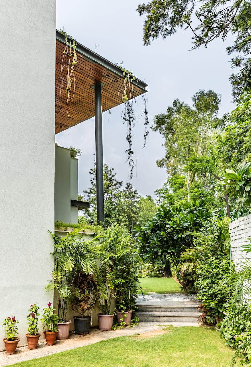 This New Delhi House Has A Hidden Courtyard