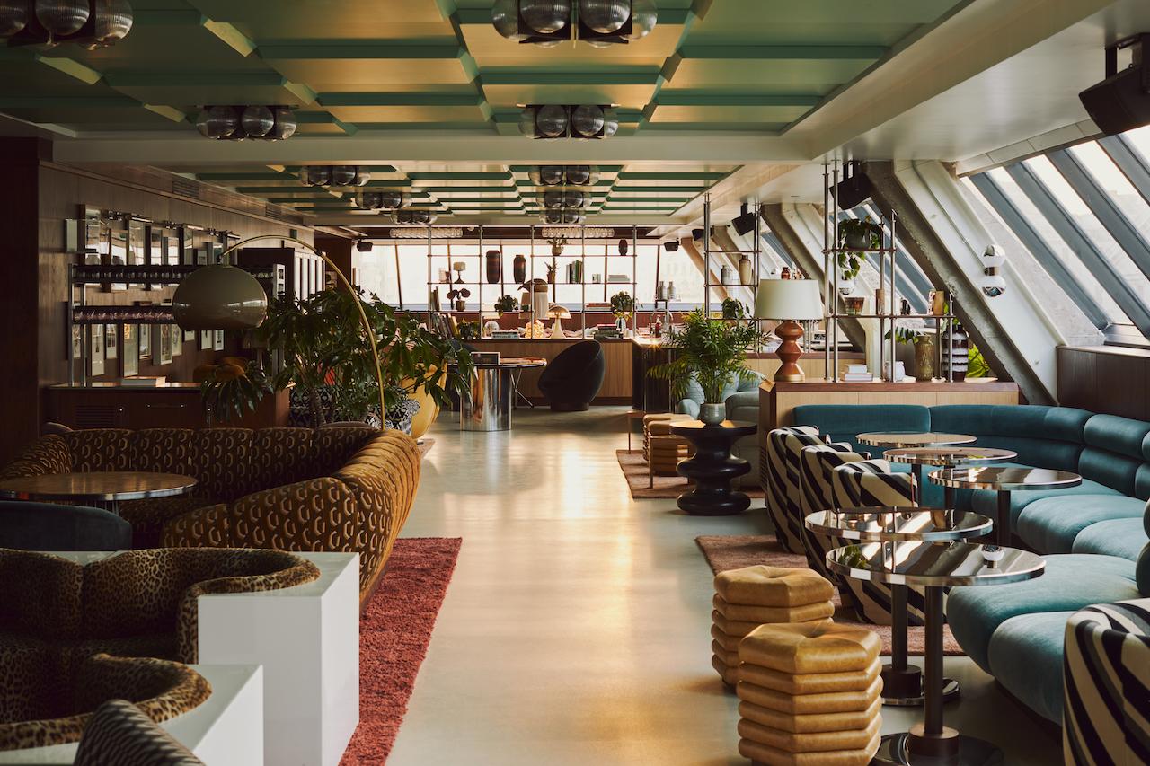 Peek Inside London's Soho House That Is Packed With '70s Glamour 