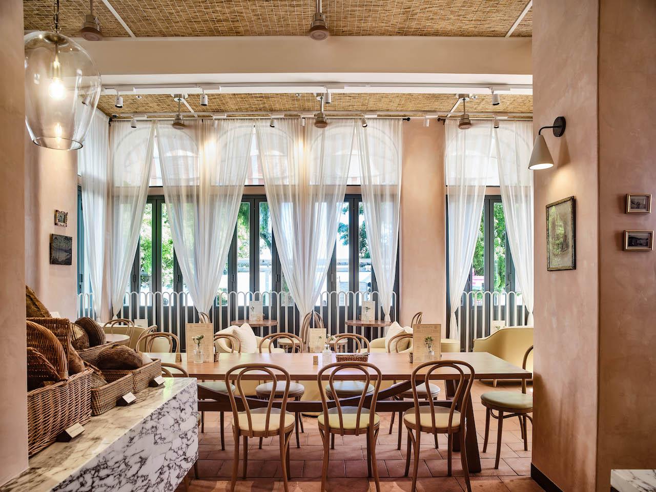 意式烘焙店Pane e Latte進駐赤柱，粉紅建築100%還原意大利海岸