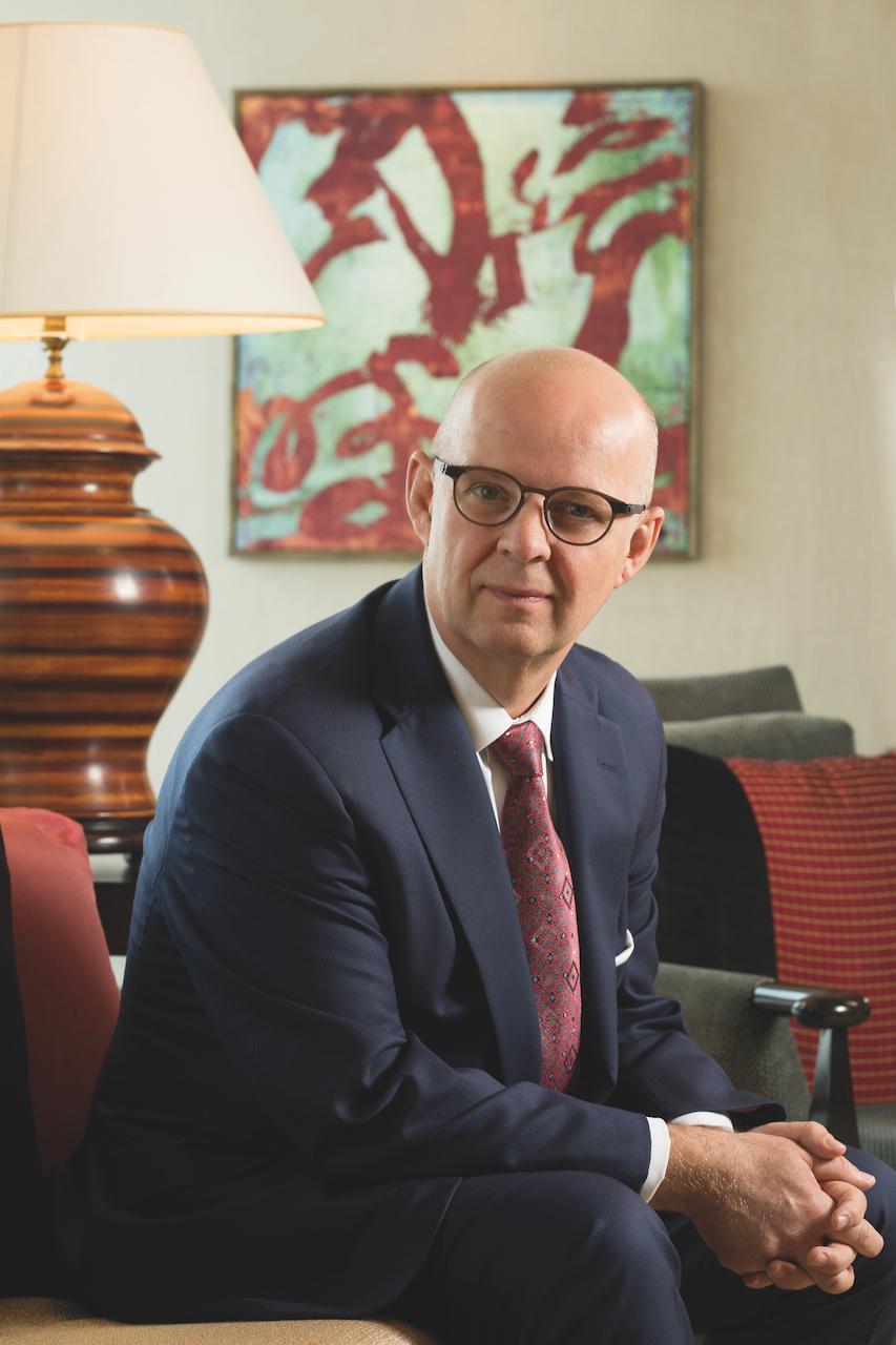 A Conversation with Bill Taylor, Regional Vice President and General Manager of Four Seasons Hotel Hong Kong