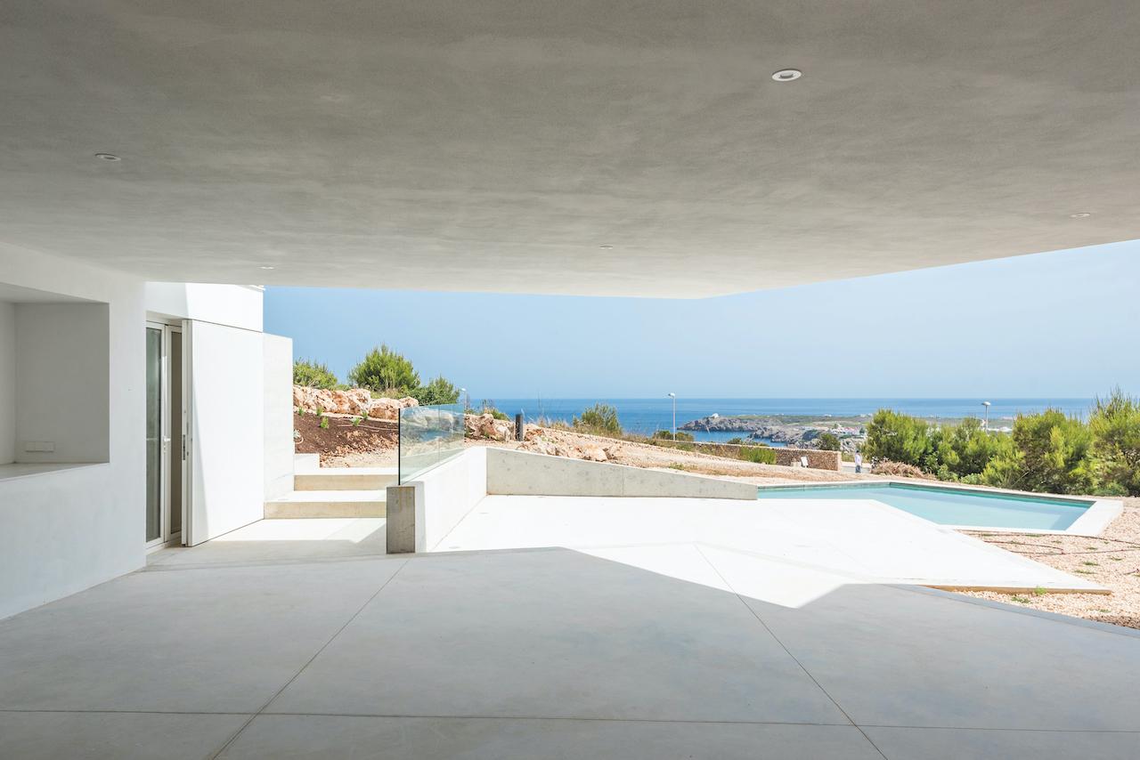 Property Investment: Coves Noves Villa in Spain