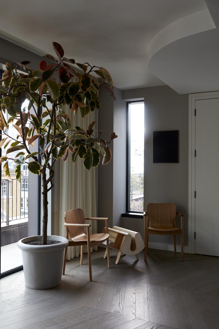 This London Penthouse Designed By ELLE Decoration Showcases British Design Excellence