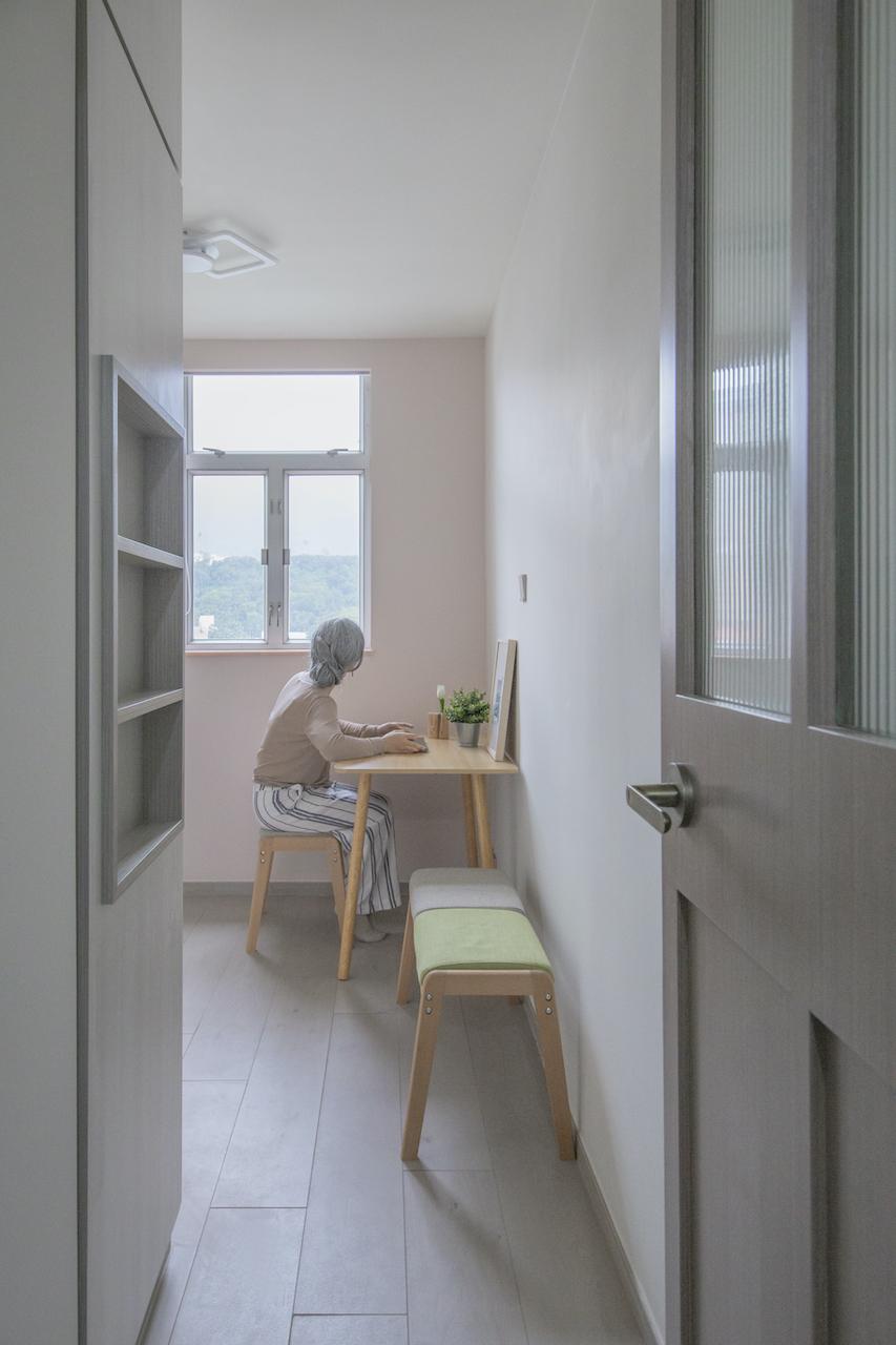 A Textbook Example for Designing an Elderly-Friendly Home