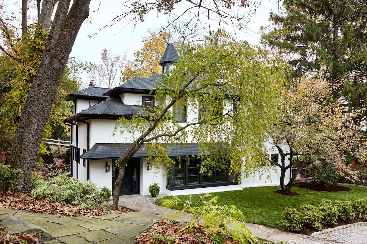 A Victorian-era Carriage House Gets a New Lease on Life