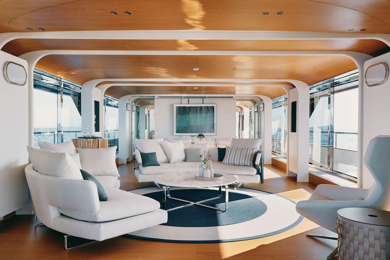 Benetti Innovates with its First Motopanfilo 37M Superyacht