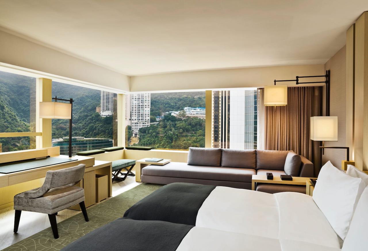 Best Hong Kong Staycations to Book this Christmas