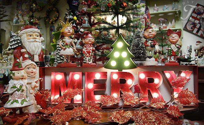 Top 5 Christmas Decorating Trends of 2021