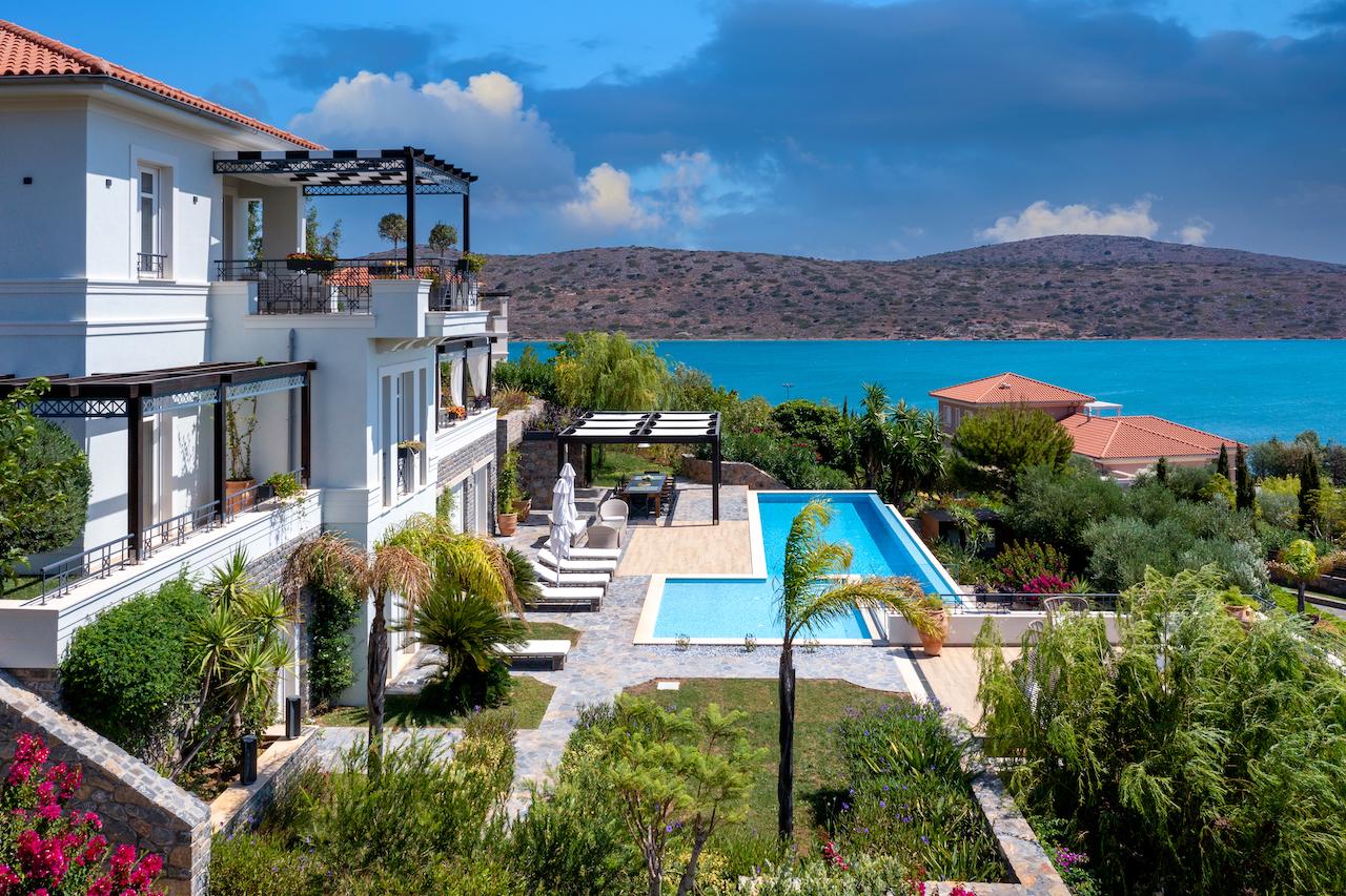  【海外投資】希臘伊羅達之巔的世外桃園，Villa Phaedra探索隱蔽風光