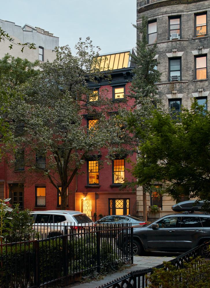 This Greek Revival Townhouse Is The Ultimate Urban City Dwelling 